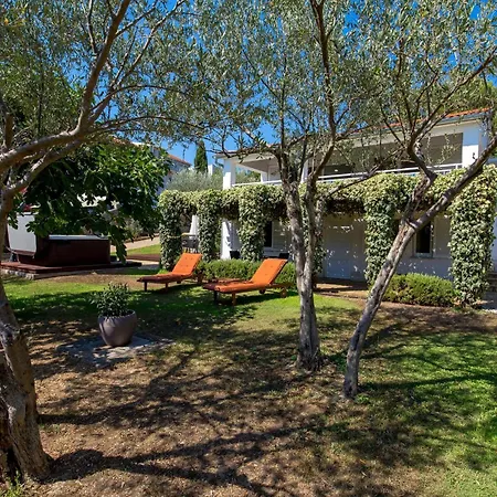 3 Bedroom Cozy In Krk *